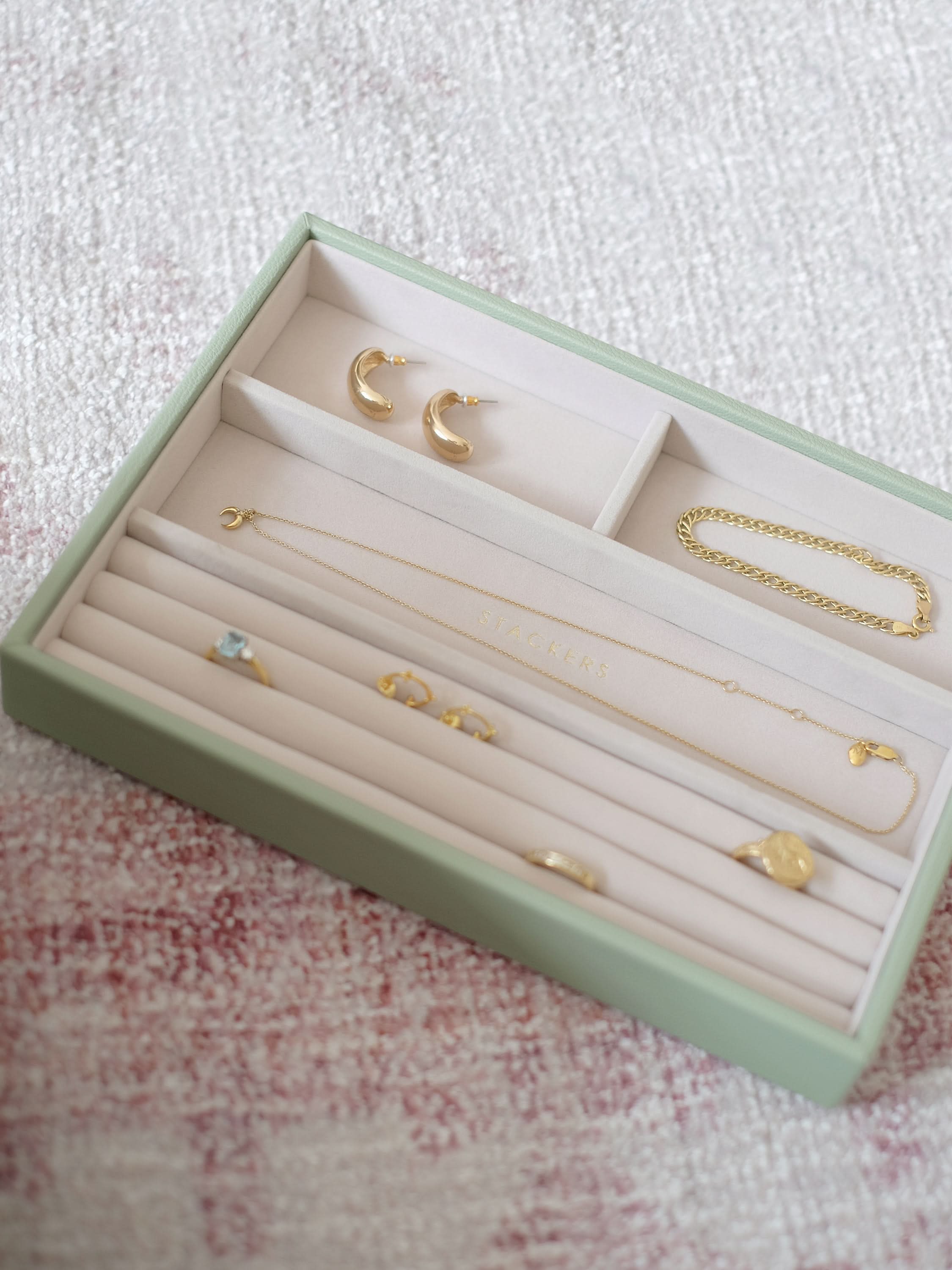 Stackers Ring & Armbandenlaag voor Klassieke Juwelendoos Saliegroen - Mystackers