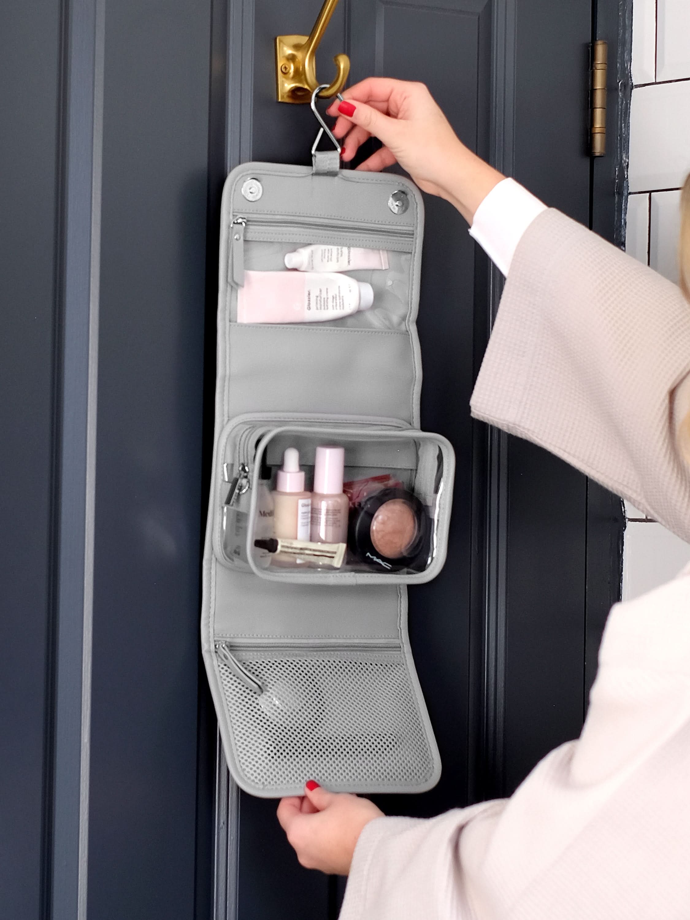 Stackers petite trousse de toilette suspendue Gris