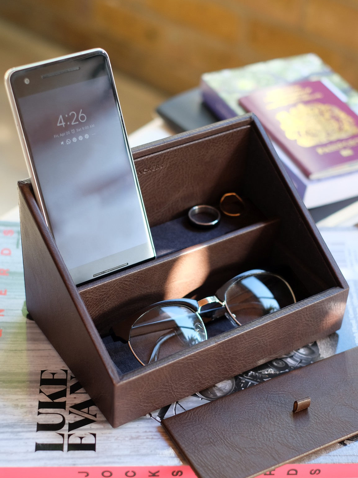 Stackers Mini organiseur pour smartphone Marron