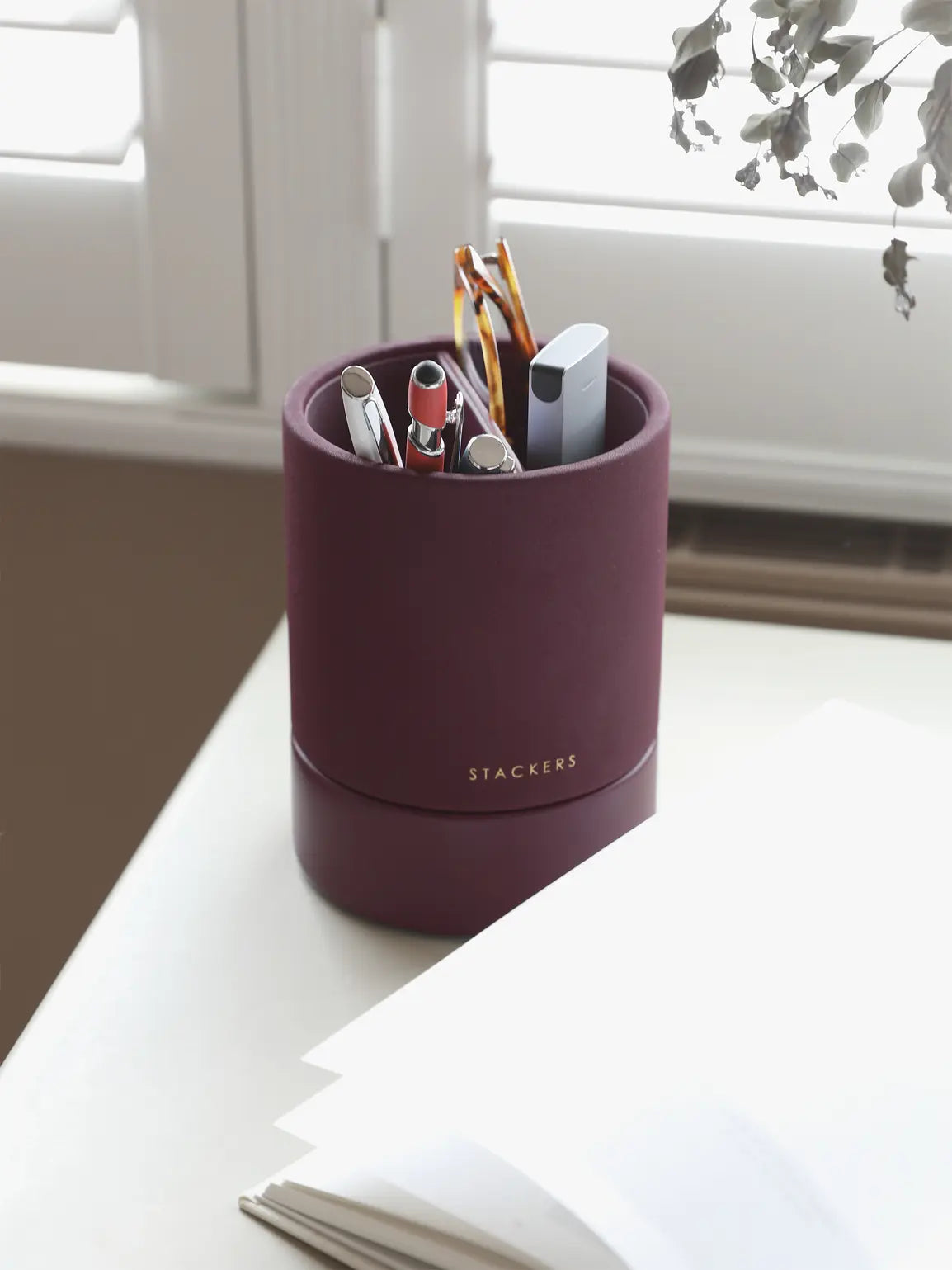 Stackers Pen Holder Garnet Red